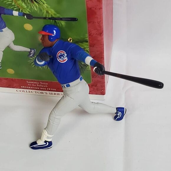 Hallmark Keepsake Sammy Sosa Ornament 2001 Chicago Cubs MLB At the Ballpark Seri - Picture 3 of 6